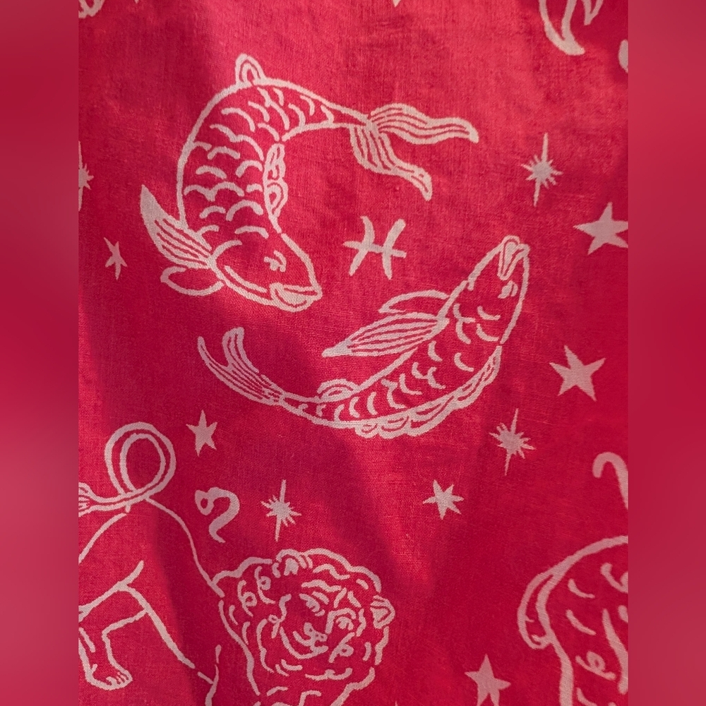 Printfresh Pajamas Daily Horoscope Pink Large HTF Rare 🔥 Top ONLY - Picture 3 of 10